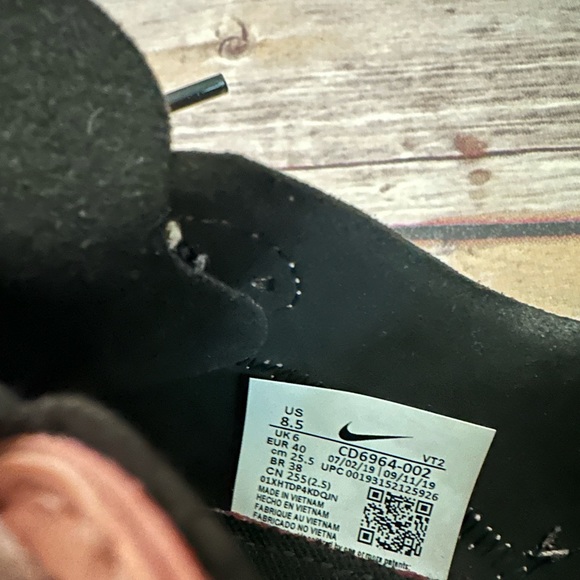 WMNS REACT ELEMENT 55 PRM - Picture 3 of 4